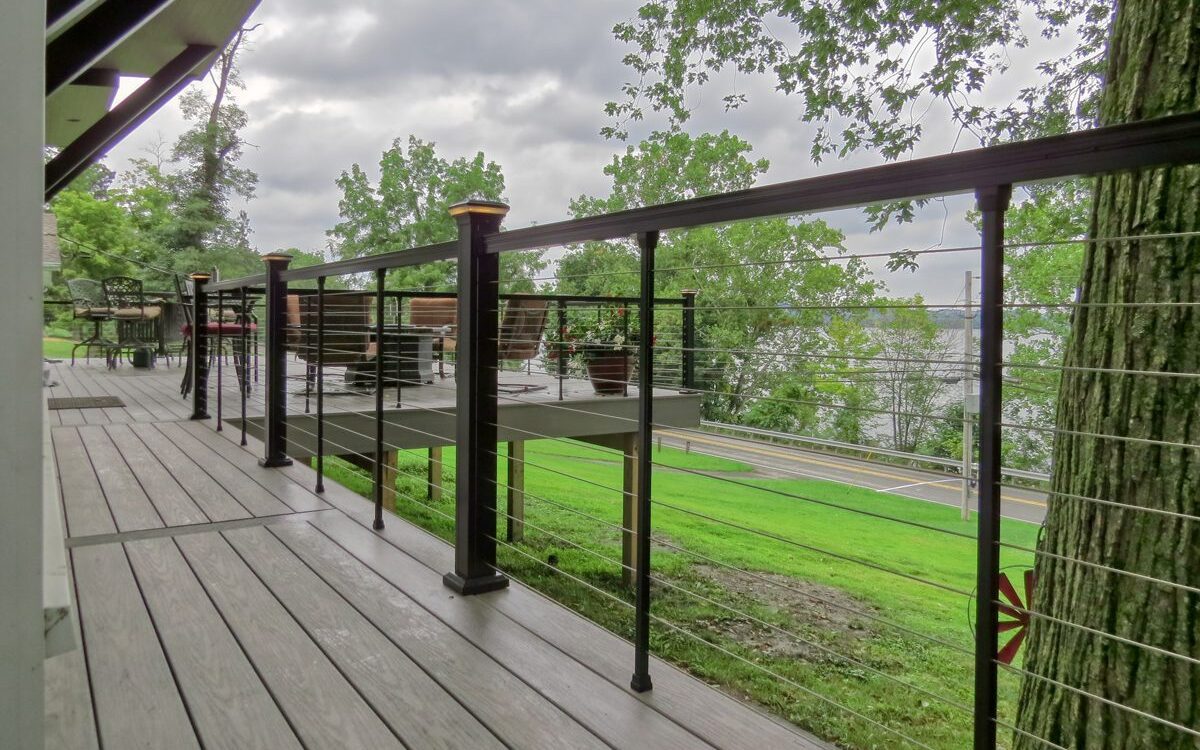 Horizontal Aluminum Railing on a deck.